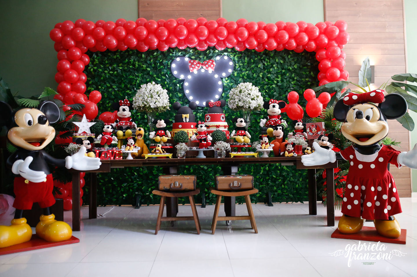 Decoraçåo de Aniversario Mickey e Minnie - Nilda e Regina